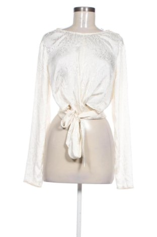 Дамска блуза Guess, Размер M, Цвят Екрю, Цена 30,00 €, #137317967