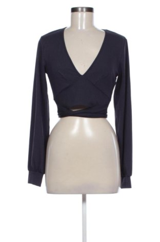 Bluză de femei Glamorous, Mărime M, Culoare Albastru, Preț 41,99 Lei, #137272441