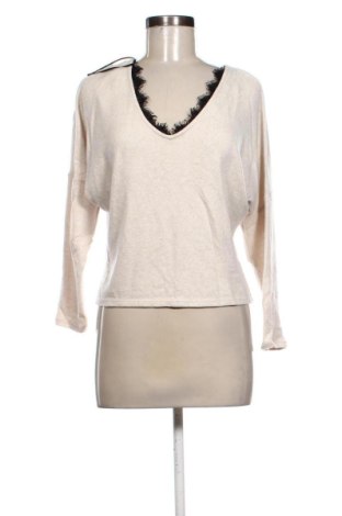 Bluză de femei Unbranded, Mărime M, Culoare Ecru, Preț 36,74 Lei, #137340670