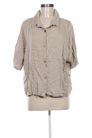 Cămașă de femei Unbranded, Mărime XL, Culoare Bej, Preț 57,74 Lei, #137142914
