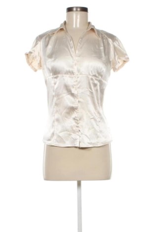 Cămașă de femei Stradivarius, Mărime M, Culoare Ecru, Preț 59,99 Lei, #137267199