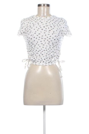 Дамска тениска Bershka, Размер XS, Цвят Многоцветен, Цена 7,56 €, #137289148