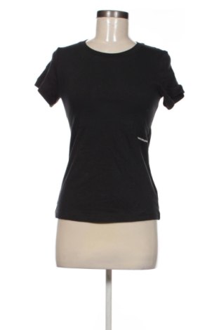 Tricou de femei Calvin Klein Jeans, Mărime S, Culoare Negru, Preț 168,44 Lei, #137295695