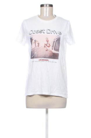 Tricou de femei ONLY, Mărime L, Culoare Alb, Preț 47,24 Lei, #137307443