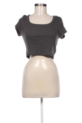 Дамска тениска H&M, Размер L, Цвят Сив, Цена 9,00 €, #137340023