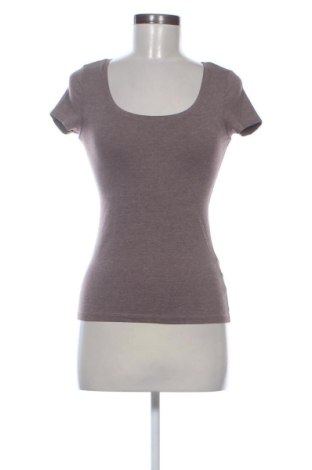 Tricou de femei H&M, Mărime XS, Culoare Maro, Preț 57,74 Lei, #137340763