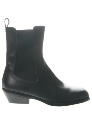 Botine de damă Gino Rossi, Mărime 40, Culoare Negru, Preț 236,82 Lei, #137288628