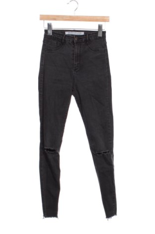 Дамски дънки Zara, Размер XXS, Цвят Черен, Цена 10,74 €, #137207292