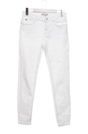 Blugi de femei Zara, Mărime S, Culoare Alb, Preț 173,22 Lei, #137214333