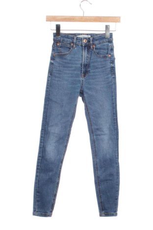 Damskie jeansy Stradivarius, Rozmiar XXS, Kolor Niebieski, Cena 46,57 zł, #137217063