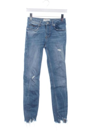 Blugi de femei Zara, Mărime XXS, Culoare Albastru, Preț 89,23 Lei, #137244477