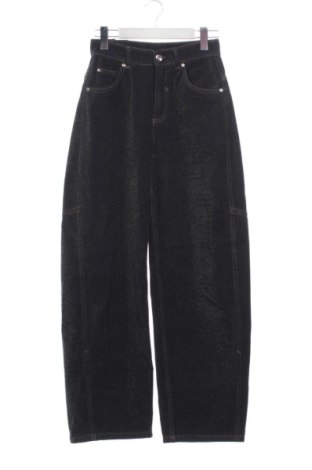 Blugi de femei Bershka, Mărime XS, Culoare Negru, Preț 52,49 Lei, #137265224