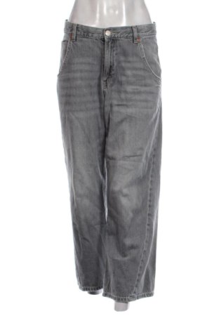 Blugi de femei Zara, Mărime M, Culoare Gri, Preț 94,48 Lei, #137267043