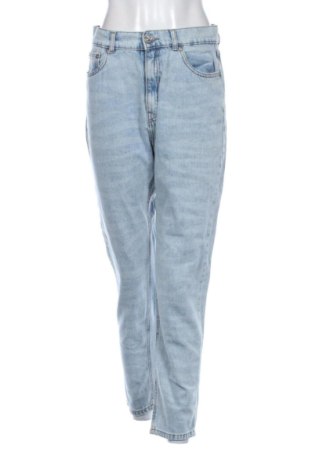 Blugi de femei Pull&Bear, Mărime M, Culoare Albastru, Preț 62,99 Lei, #137276909