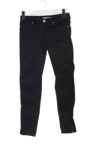 Blugi de femei Bershka, Mărime S, Culoare Negru, Preț 57,74 Lei, #137277018