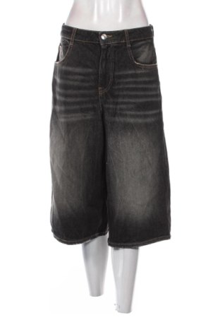 Damen Jeans Bershka, Größe M, Farbe Schwarz, Preis 16,00 €, #137284323