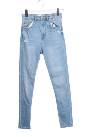 Blugi de femei Bershka, Mărime XS, Culoare Albastru, Preț 83,99 Lei, #137291704