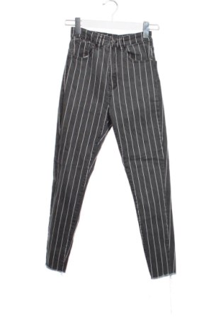 Női farmernadrág Stradivarius, Méret XS, Szín Sokszínű, Ár 5 319 Ft, #137292823
