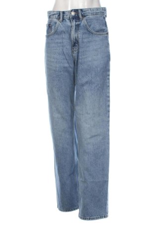 Blugi de femei Zara, Mărime M, Culoare Albastru, Preț 102,91 Lei, #137293522