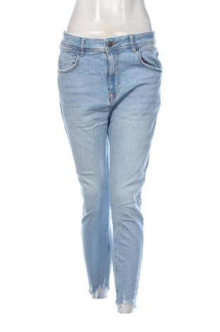 Blugi de femei Zara, Mărime XL, Culoare Albastru, Preț 117,79 Lei, #137294257