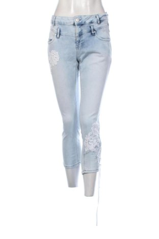 Blugi de femei Tredy, Mărime L, Culoare Albastru, Preț 57,03 Lei, #137295799