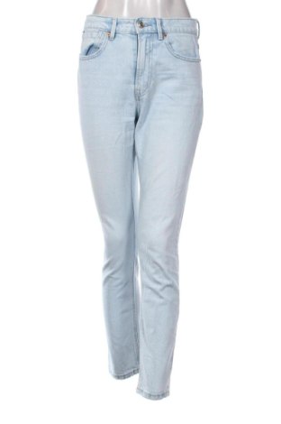Blugi de femei Stradivarius, Mărime M, Culoare Albastru, Preț 63,23 Lei, #137295990