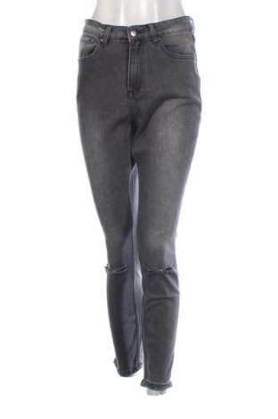 Blugi de femei About You, Mărime M, Culoare Gri, Preț 78,74 Lei, #137296819