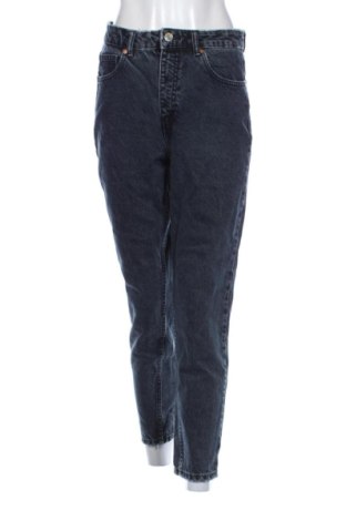 Blugi de femei Zara, Mărime M, Culoare Albastru, Preț 78,74 Lei, #137306074