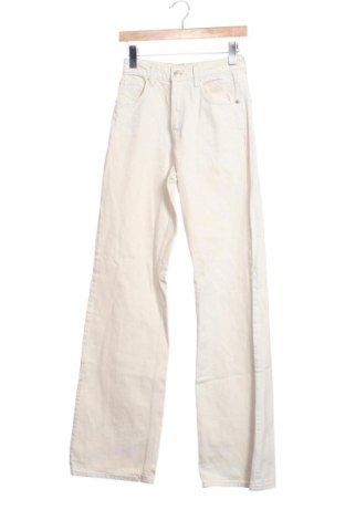 Blugi de femei Zara, Mărime XS, Culoare Ecru, Preț 73,49 Lei, #137309288
