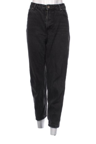 Blugi de femei Bershka, Mărime L, Culoare Negru, Preț 77,24 Lei, #137309579