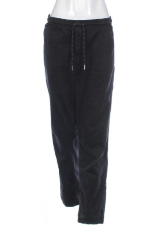 Blugi de femei House, Mărime XL, Culoare Negru, Preț 62,99 Lei, #137310660