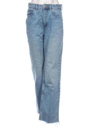 Дамски дънки Pull&Bear, Размер M, Цвят Син, Цена 12,00 €, #137319811