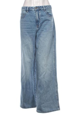 Blugi de femei Stradivarius, Mărime L, Culoare Albastru, Preț 94,48 Lei, #137320409