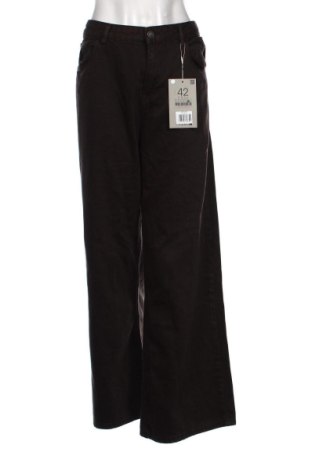 Blugi de femei Stradivarius, Mărime XXL, Culoare Maro, Preț 150,99 Lei, #137329218