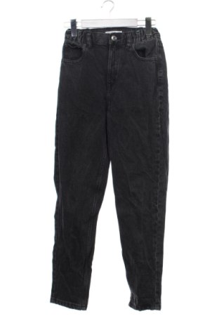 Blugi de femei Pull&Bear, Mărime XS, Culoare Negru, Preț 73,49 Lei, #137334635