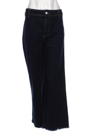 Дамски дънки Mango, Размер L, Цвят Син, Цена 17,72 €, #137254681
