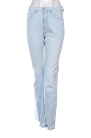 Blugi de femei Stradivarius, Mărime M, Culoare Albastru, Preț 63,23 Lei, #137284314