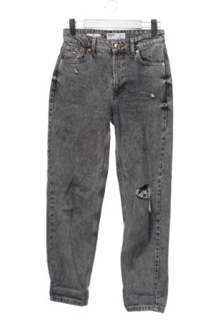 Blugi de femei Bershka, Mărime S, Culoare Gri, Preț 73,49 Lei, #137247686