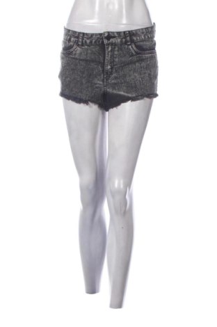 Pantaloni scurți de femei H&M Divided, Mărime M, Culoare Gri, Preț 47,24 Lei, #137272892