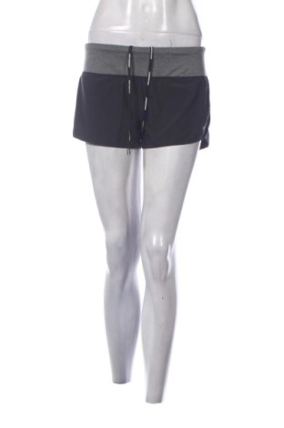 Dámske kraťasy  Nike, Veľkosť M, Farba Viacfarebná, Cena  17,00 €, #137292272