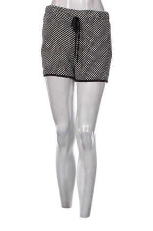 Pantaloni scurți de femei NEW COLLECTION, Mărime M, Culoare Multicolor, Preț 57,74 Lei, #137293881