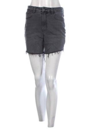Дамски къс панталон American Eagle, Размер M, Цвят Сив, Цена 11,00 €, #137296785