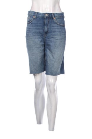 Γυναικείο κοντό παντελόνι Pull&Bear, Μέγεθος S, Χρώμα Μπλέ, Τιμή 9,00 €, #137308773