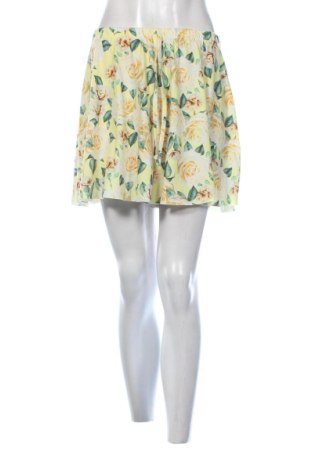Pantaloni scurți de femei Boohoo, Mărime L, Culoare Multicolor, Preț 41,99 Lei, #137311416