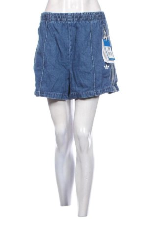 Pantaloni scurți de femei Adidas, Mărime L, Culoare Albastru, Preț 302,99 Lei, #137311604