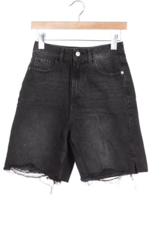 Damen Shorts Cropp, Größe XS, Farbe Schwarz, Preis 9,00 €, #137312451