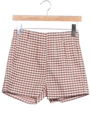 Pantaloni scurți de femei Guess, Mărime XXS, Culoare Multicolor, Preț 146,97 Lei, #137312934
