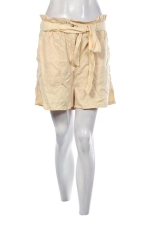 Pantaloni scurți de femei Pepe Jeans, Mărime L, Culoare Bej, Preț 88,28 Lei, #137318606