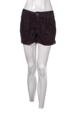 Pantaloni scurți de femei Edc By Esprit, Mărime L, Culoare Maro, Preț 94,99 Lei, #137325791