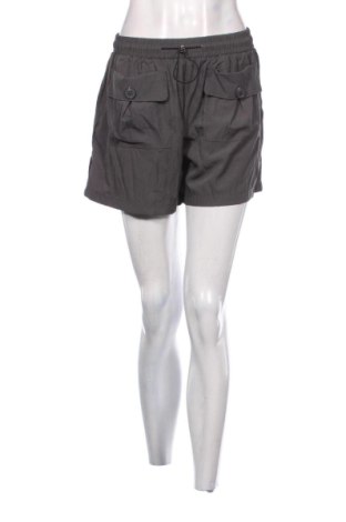 Damen Shorts Unbranded, Größe L, Farbe Grau, Preis 8,00 €, #137334367